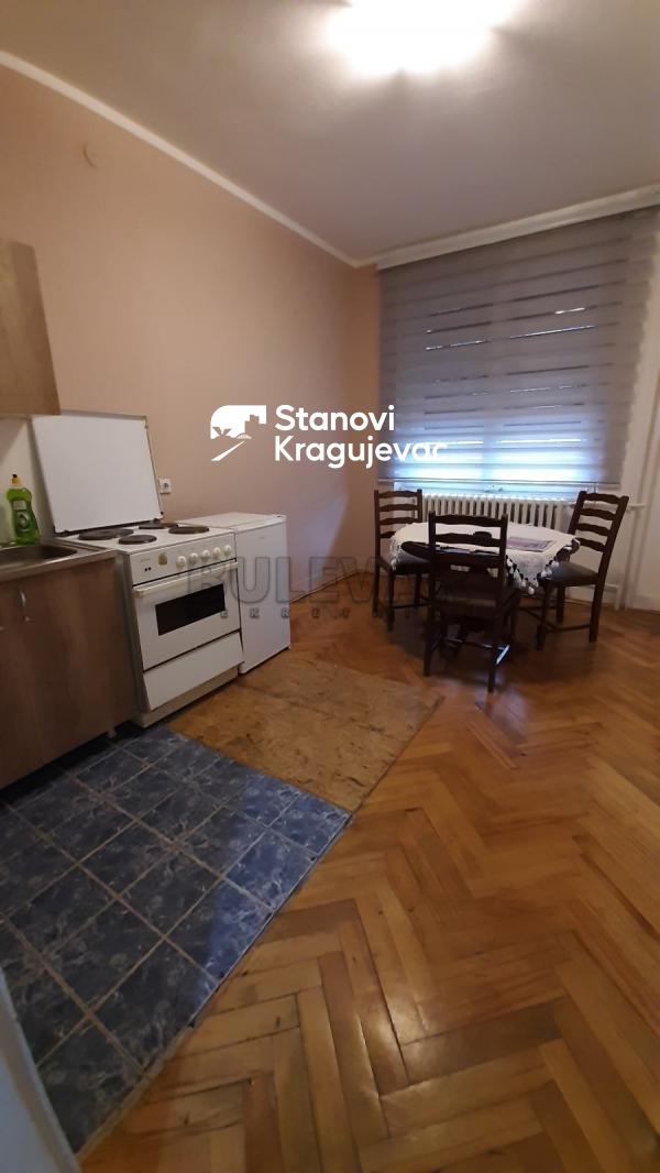 Slika 1 - Dvoiposoban, 58m2, Dr Zorana Đinđića Kragujevac, sa parkingom