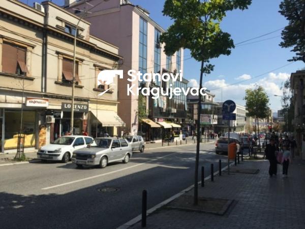 Slika 1 - Petosoban, 160m2