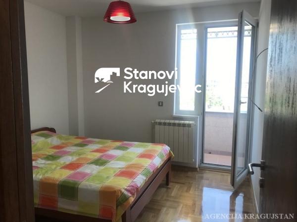 Slika 11 - Četvorosoban, 148m2, sa terasom, ima lift