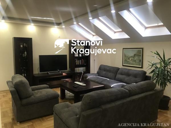 Slika 6 - Četvorosoban, 148m2, sa terasom, ima lift