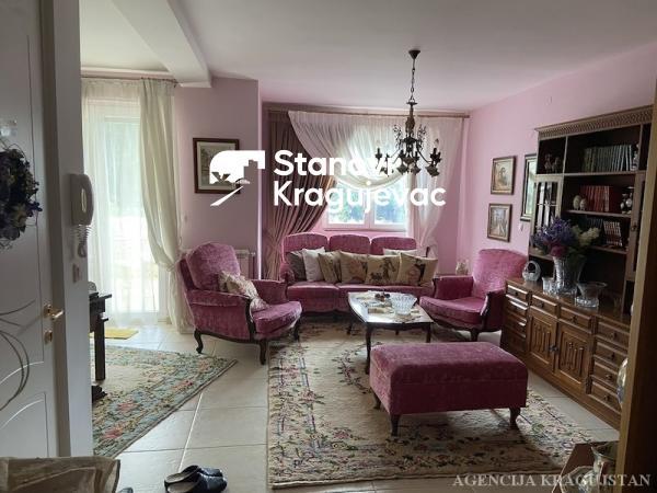 Glavna slika -Četvorosoban, 120m2, sa terasom