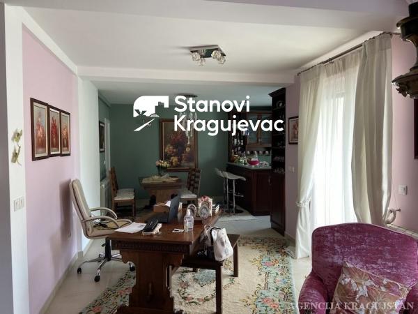 Slika 3 - Četvorosoban, 120m2, sa terasom