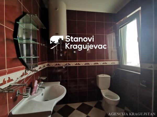 Slika 10 - Četvorosoban, 127m2, sa terasom