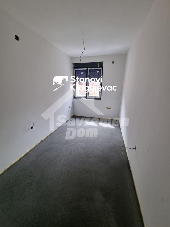 Slika 6 - Trosoban, 59m2, Kragujevac centar Kragujevac