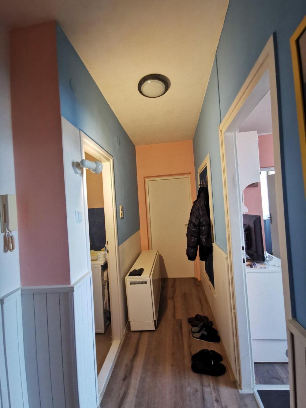 Slika 2 - Dvosoban, 55m2, Ilindenska 38/15 Kragujevac, sa terasom, sa parkingom