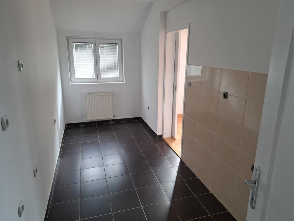 Slika 4 - Renoviran stan u Erdogliji, 55m2