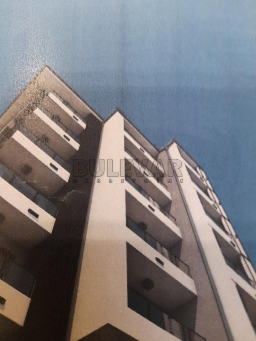 Slika 4 - Trosoban, 68m2, Kneza Mihaila Kragujevac, sa terasom, ima lift