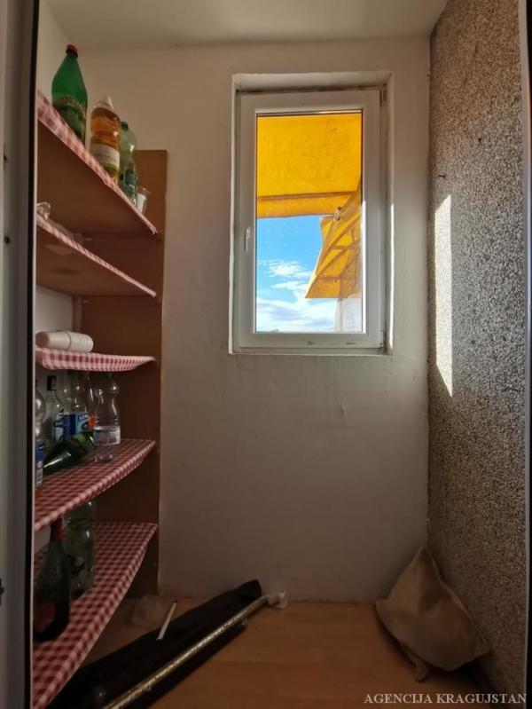 Slika 6 - Dvosoban, 70m2, Aerodrom Kragujevac, sa terasom